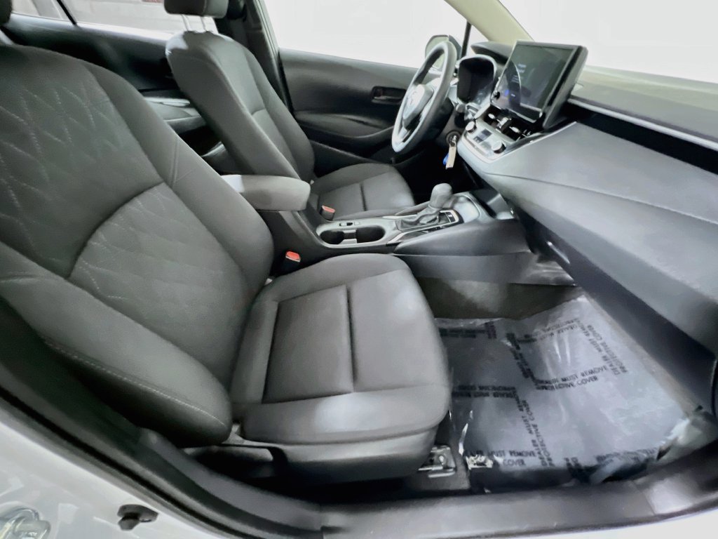 Used 2024 Toyota Corolla LE FWD image 27