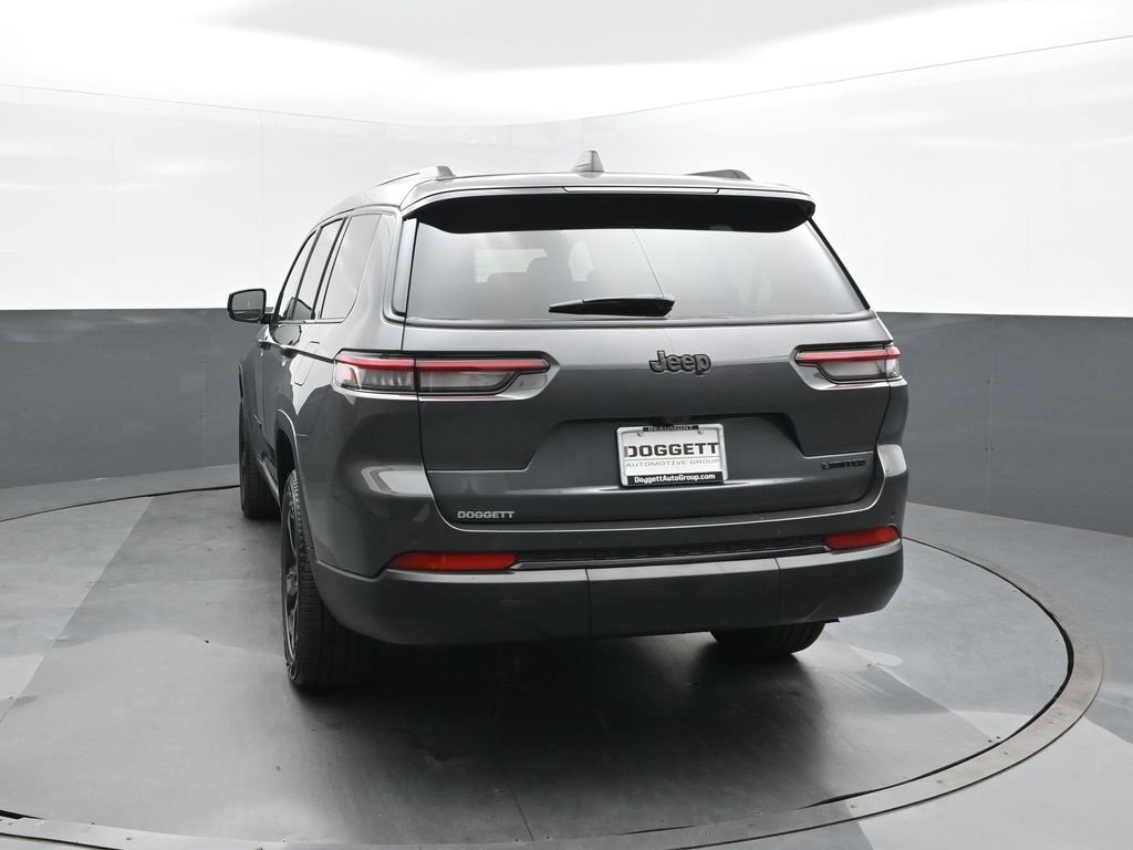 New 2025 Jeep Grand Cherokee L Limited w/ Black Appearance Package image 8
