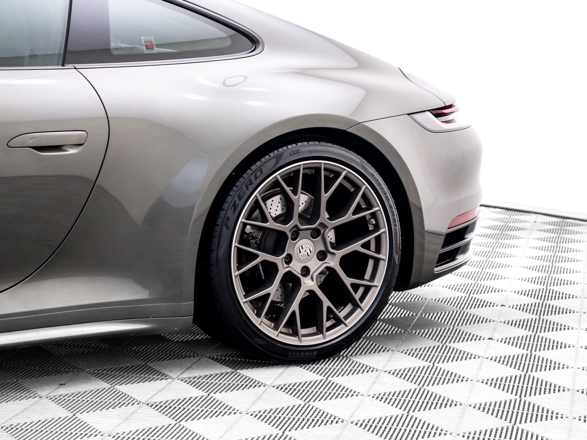 Certified 2020 Porsche 911 Carrera 4S image 35