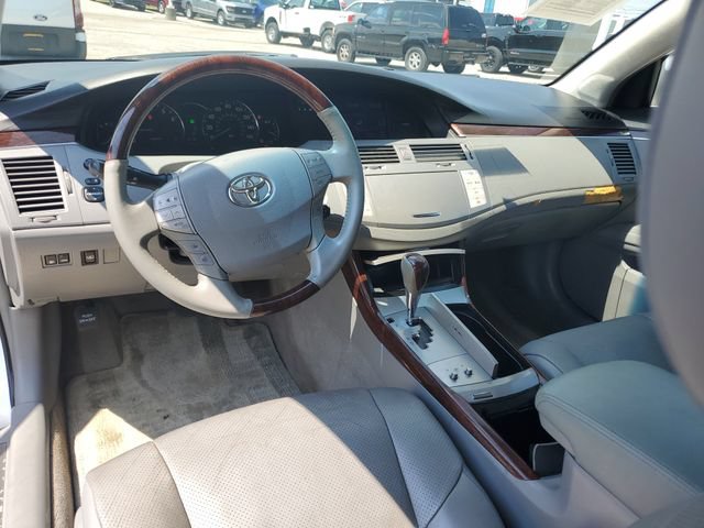 Used 2008 Toyota Avalon Limited FWD image 12
