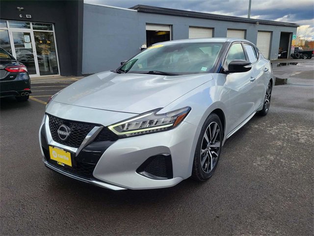 Used 2023 Nissan Maxima SV w/ Floor Mat Group