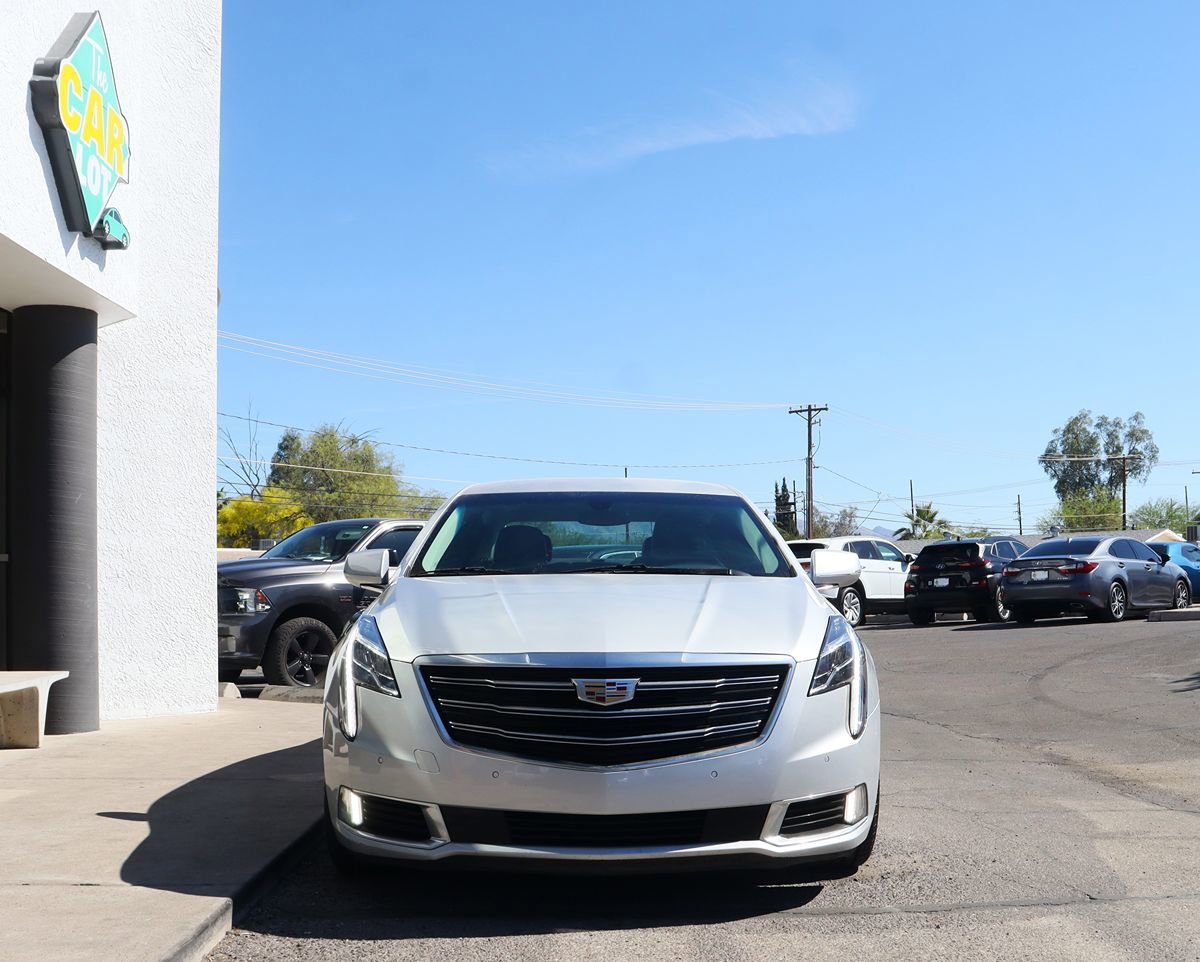 Used 2018 Cadillac XTS Luxury FWD image 16