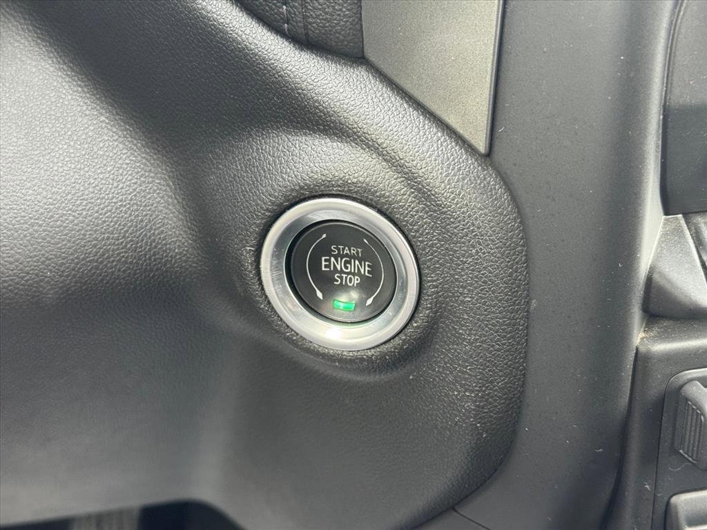 Used 2021 Chevrolet Silverado 1500 RST image 23