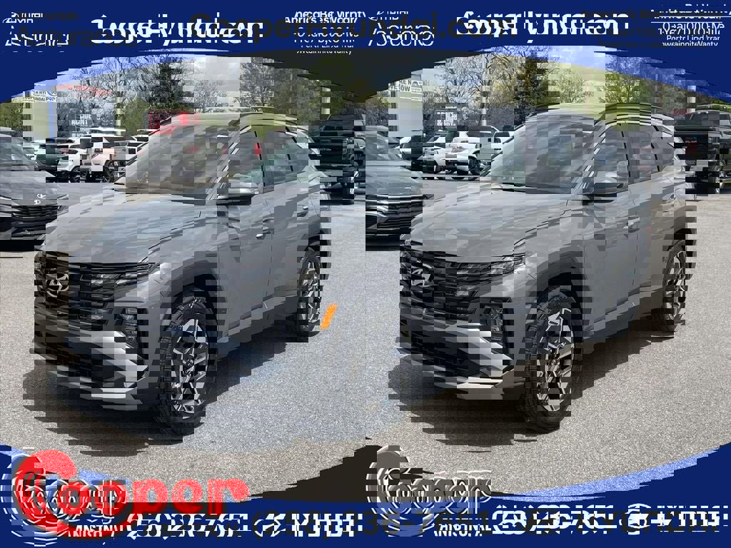New 2026 Hyundai Tucson SEL image 1