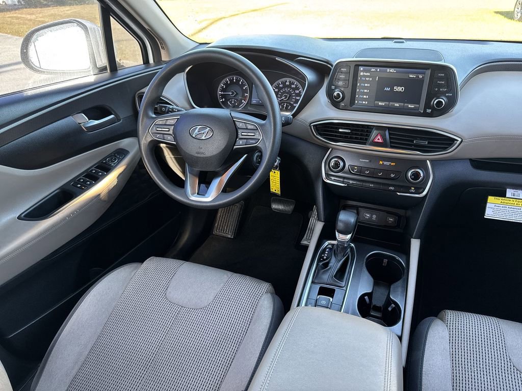 Used 2020 Hyundai Santa Fe SE w/ Cargo Package image 15