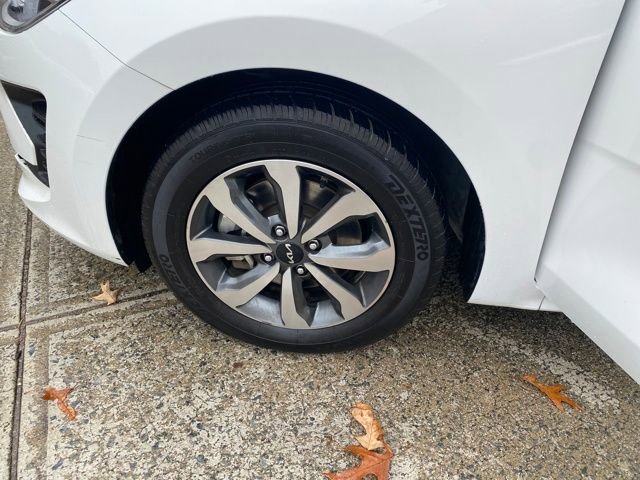 Used 2023 Kia Rio S w/ Technology Package image 30