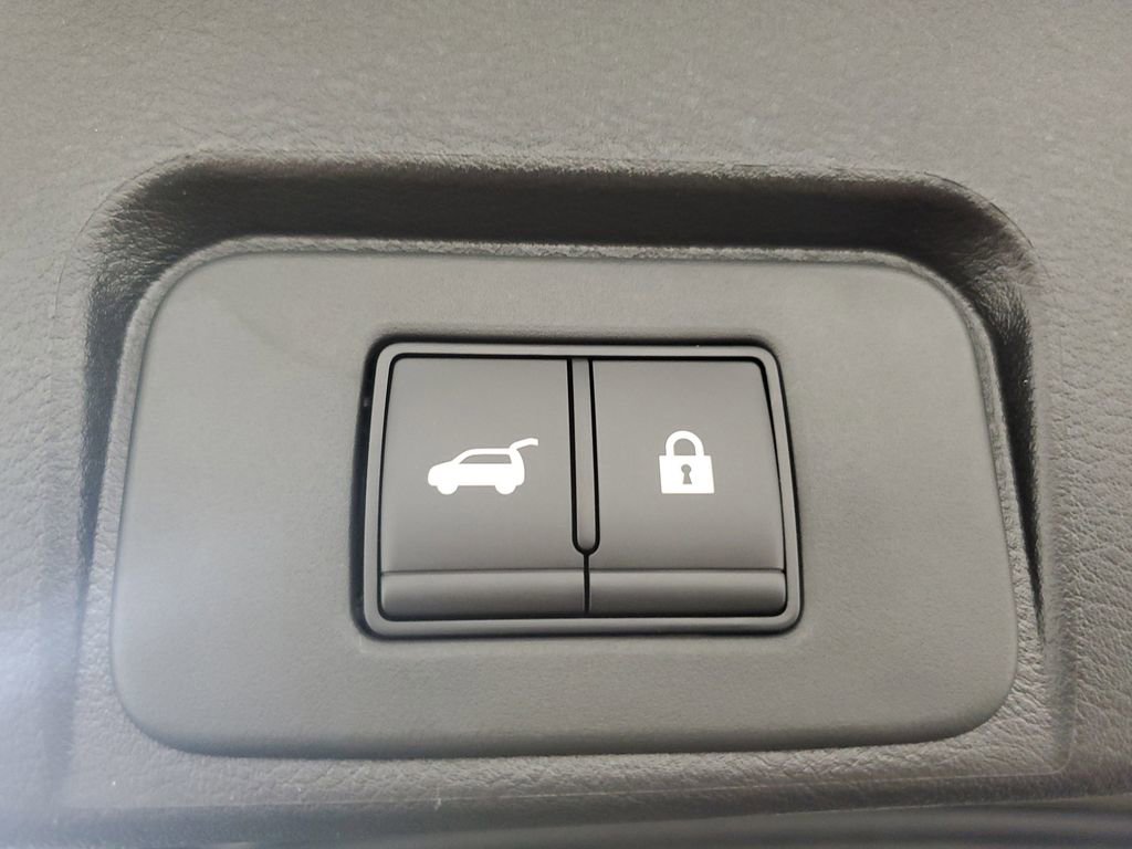 New 2026 Nissan Rogue SV image 34