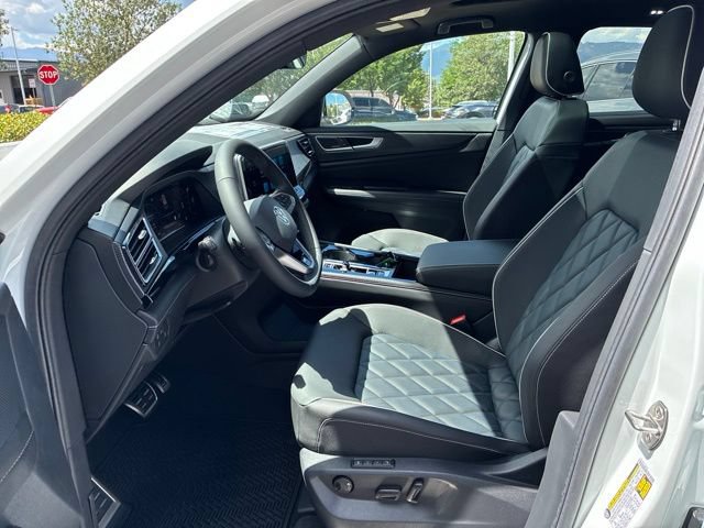 New 2026 Volkswagen Atlas Cross Sport SEL Premium R-Line AWD/4WD image 7