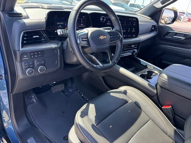 Certified 2025 Chevrolet Suburban Premier AWD/4WD image 13