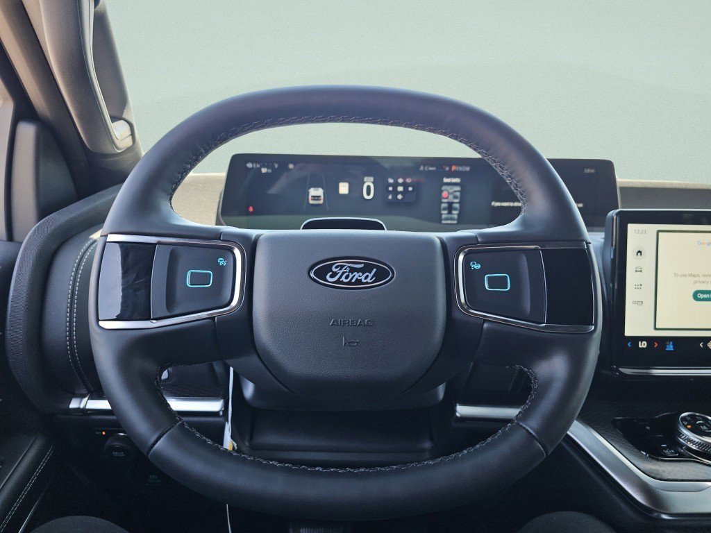 New 2026 Ford Expedition Max Platinum w/ Stealth Performance Package AWD/4WD image 31
