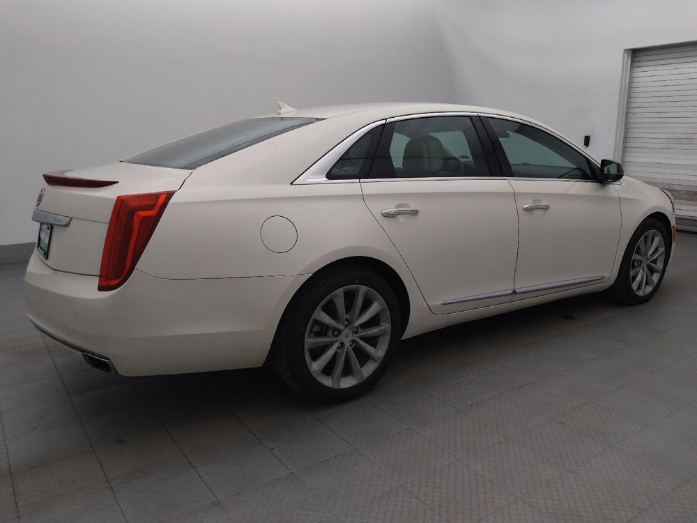 Used 2014 Cadillac XTS Luxury w/ Driver Awareness Package FWD image 10