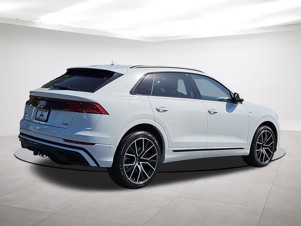 Used 2019 Audi Q8 Premium Plus w/ Premium Plus AWD/4WD image 7