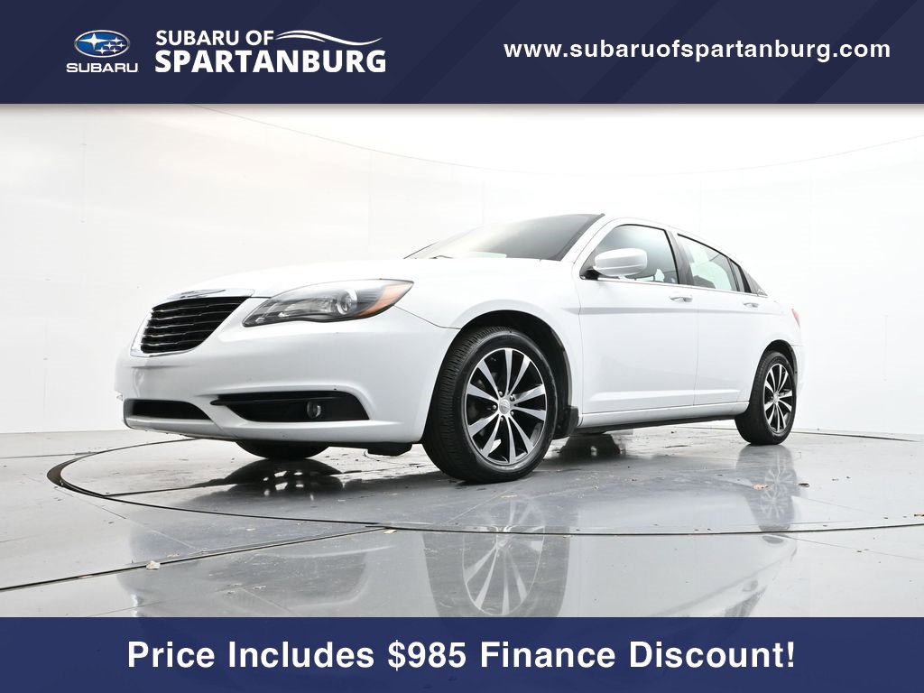 Used 2013 Chrysler 200 Touring w/ S Exterior Appearance Pkg image 26