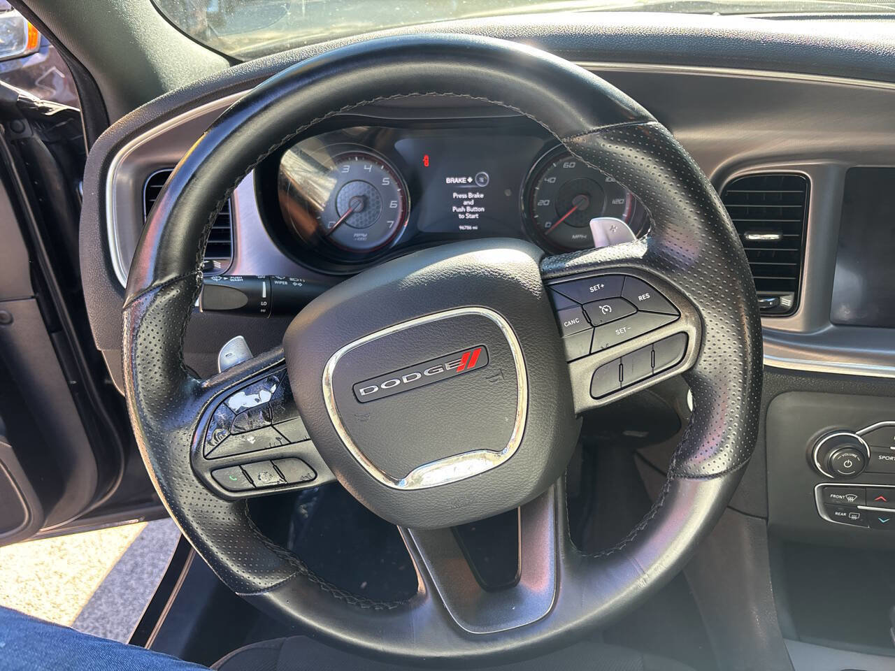 Used 2022 Dodge Charger SXT w/ Blacktop Package image 10