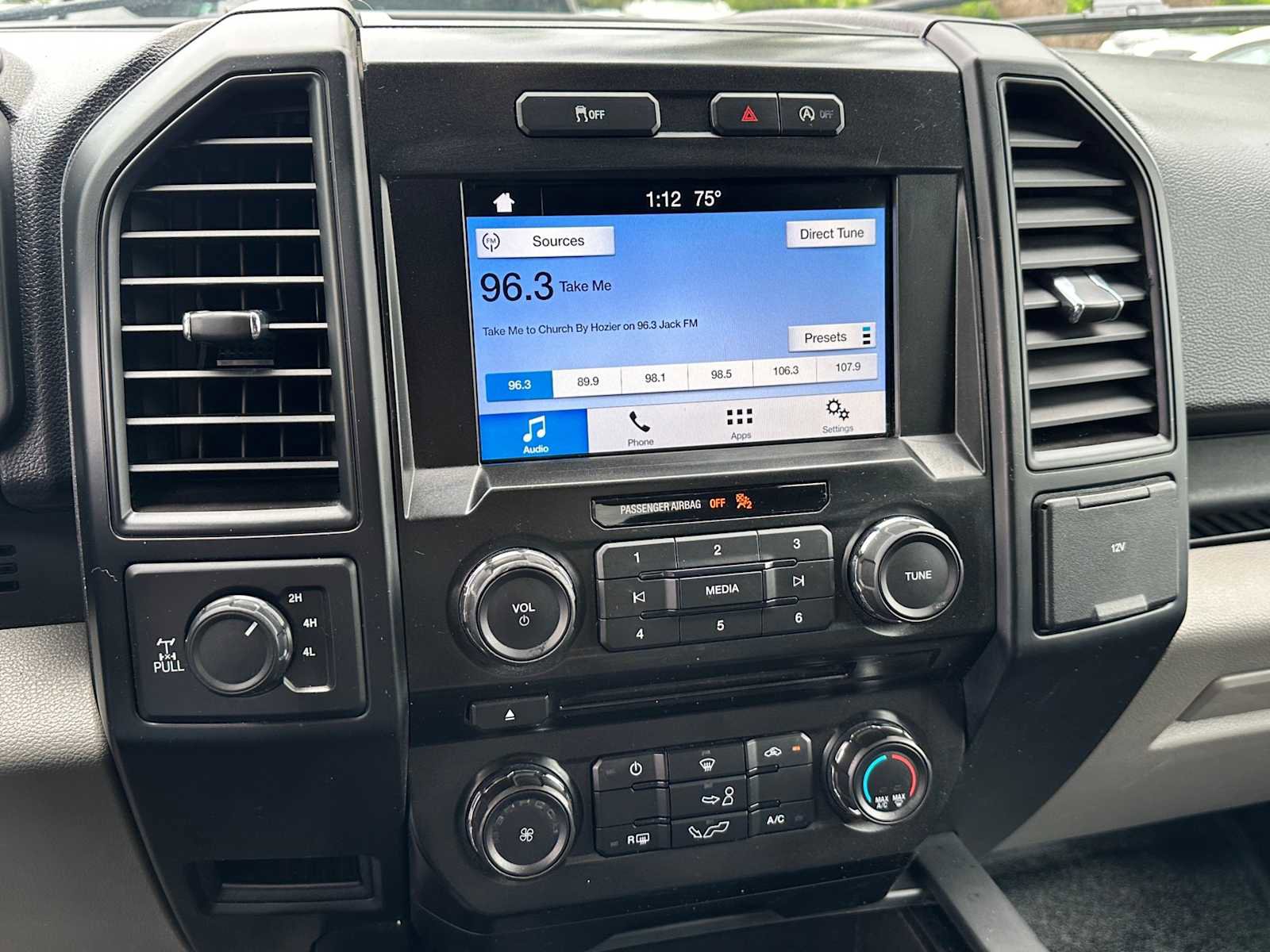 Used 2017 Ford F150 XL w/ Equipment Group 101A Mid image 14