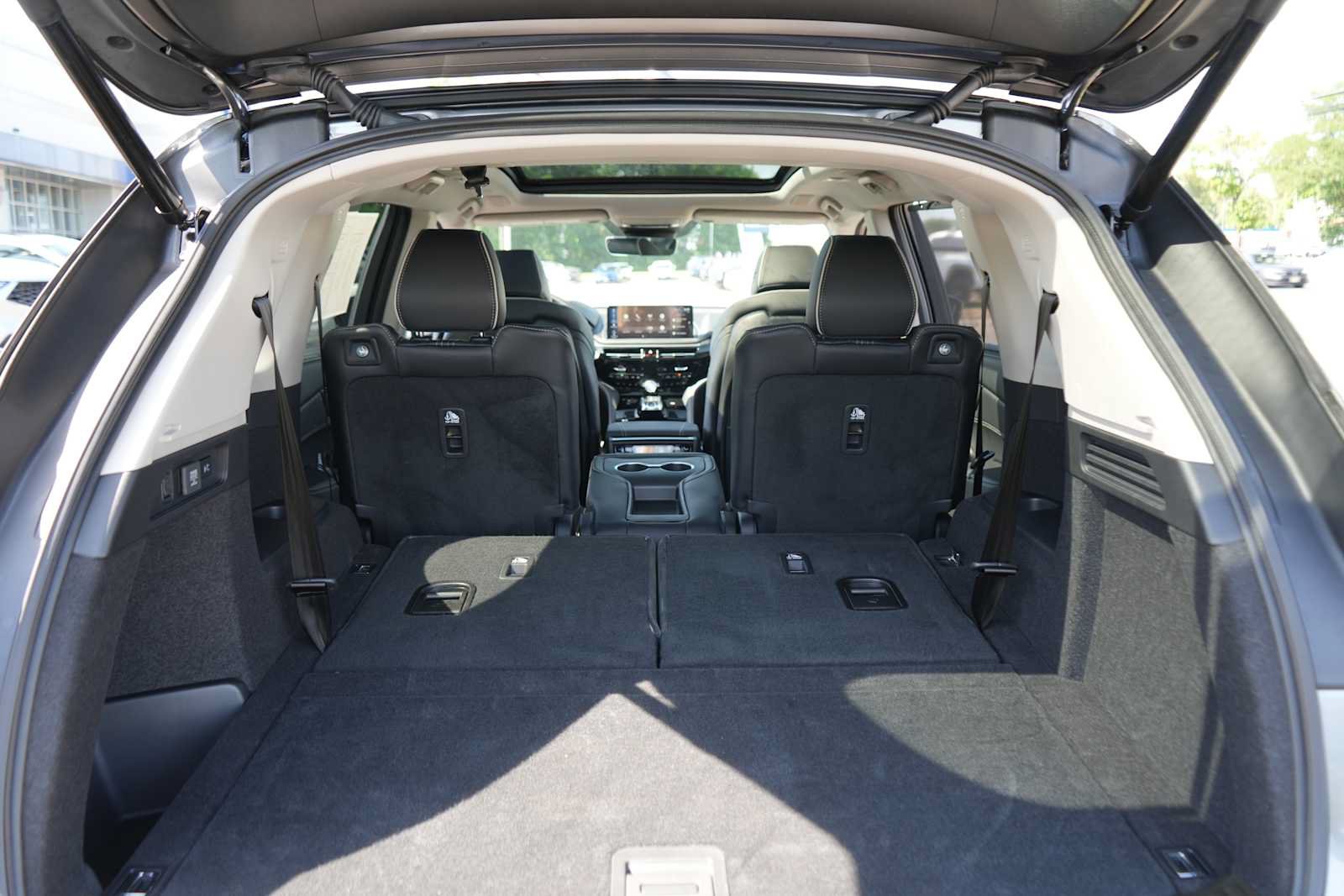 Used 2026 Acura MDX w/ Advance Package AWD/4WD image 41