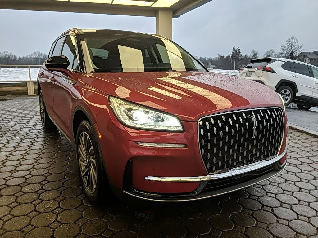 Certified 2023 Lincoln Corsair Reserve w/ Equipment Group 201A image 4