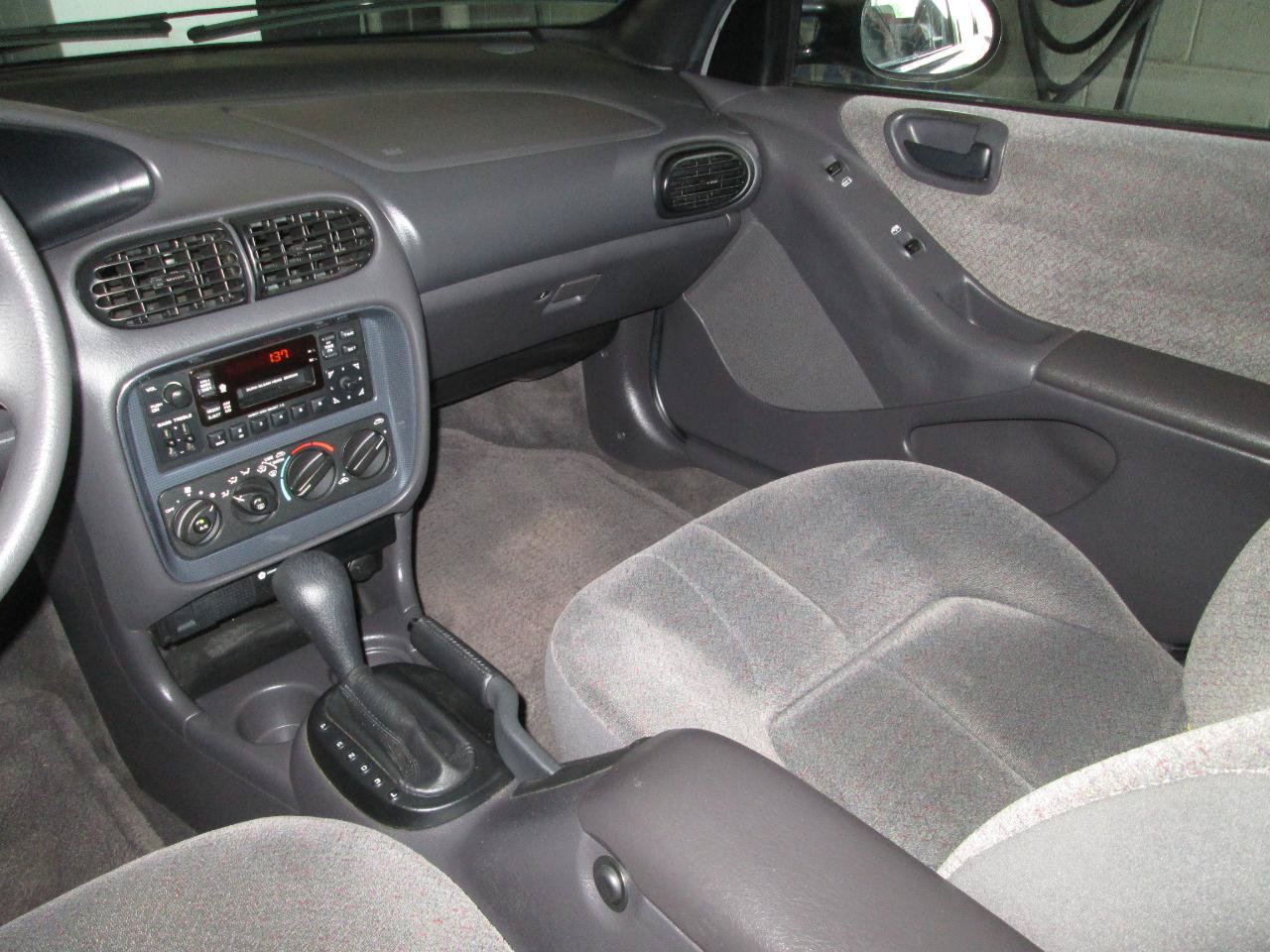 Used 2000 Dodge Stratus SE FWD image 23