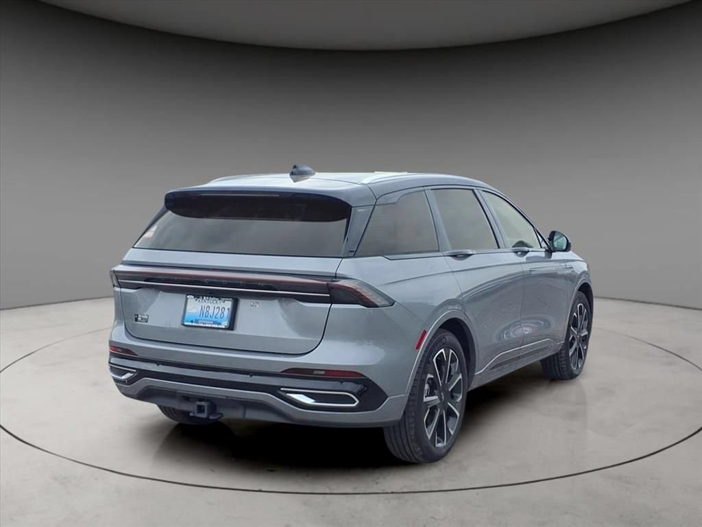 New 2025 Lincoln Nautilus Reserve AWD/4WD image 8