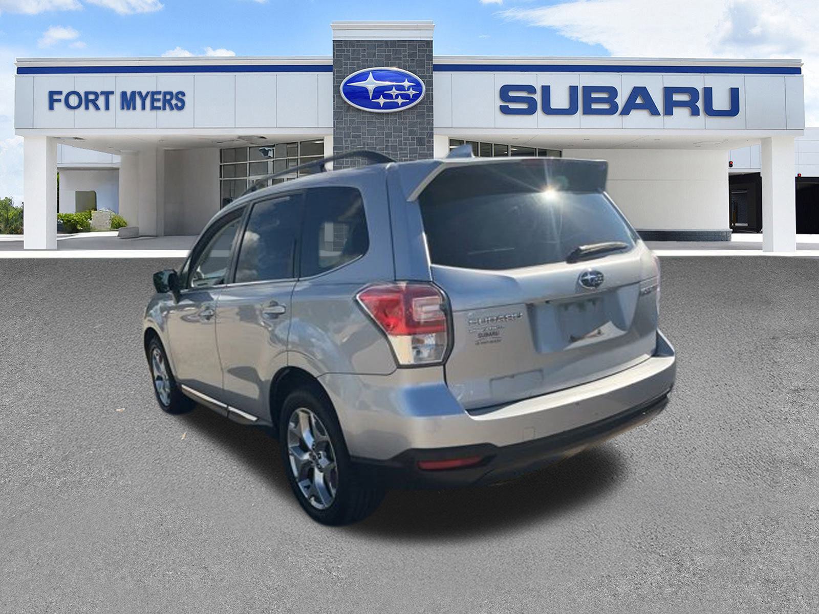 Used 2018 Subaru Forester 2.5i Touring image 14