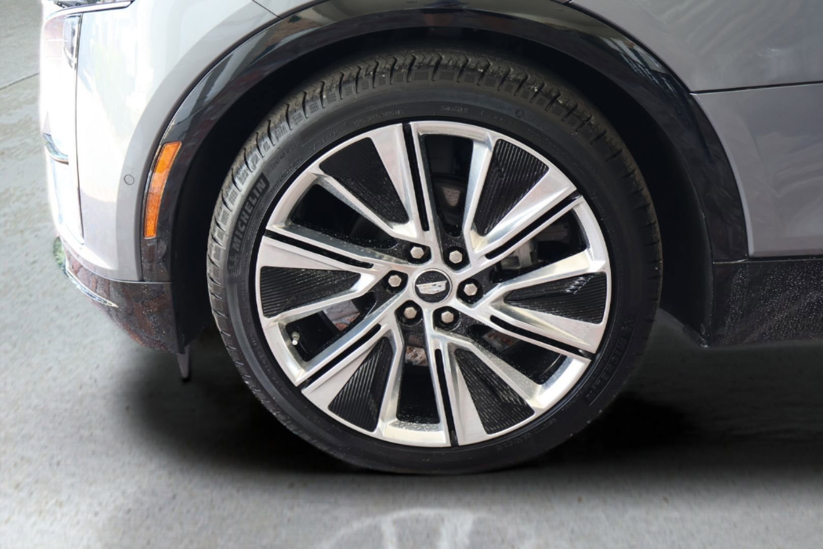 Certified 2023 Cadillac Lyriq 2WD image 9