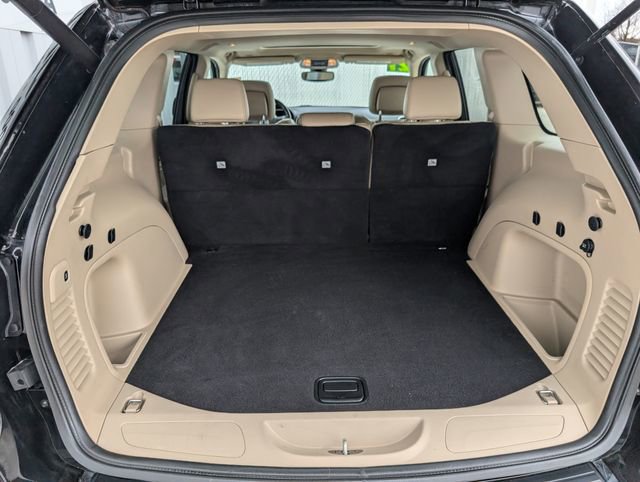 Used 2021 Jeep Grand Cherokee Limited image 28