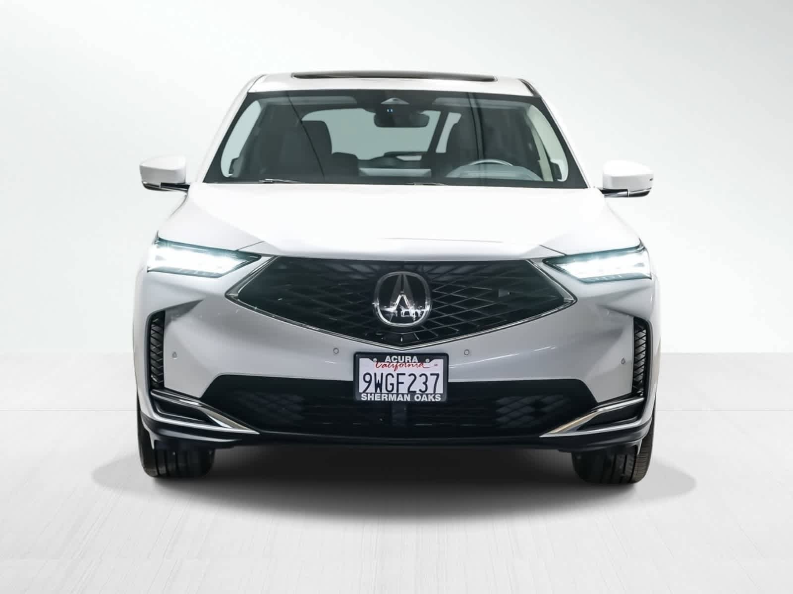 Used 2025 Acura MDX SH-AWD w/ Technology Package image 3