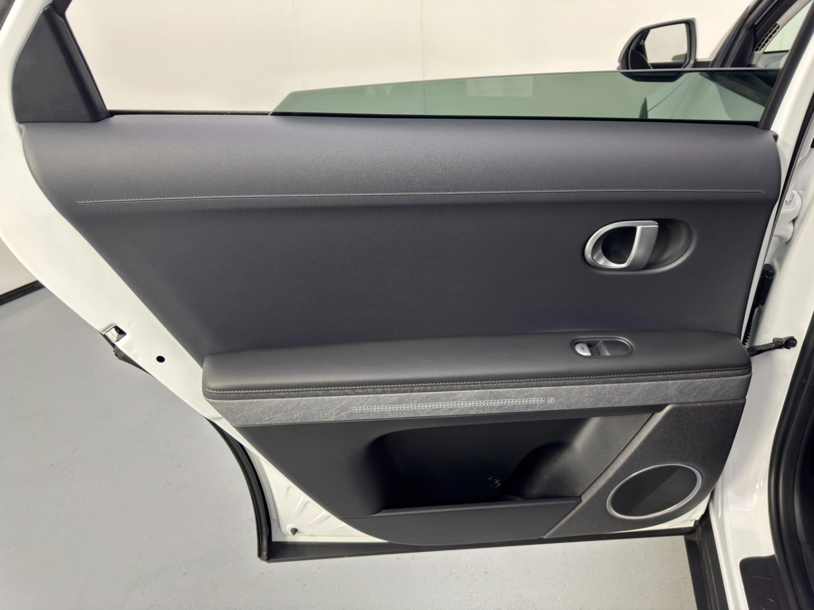 Used 2022 Hyundai Ioniq 5 SEL w/ Cargo Package image 42