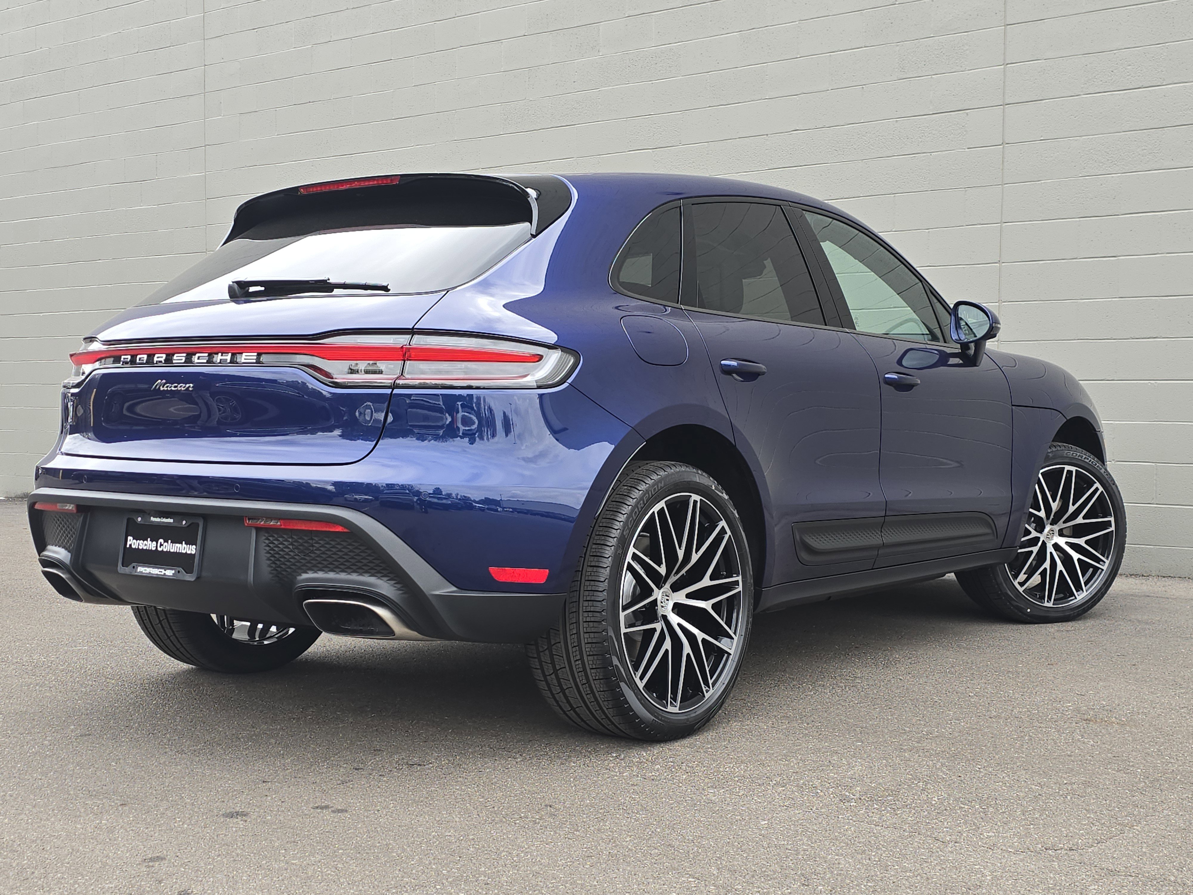 New 2026 Porsche Macan image 9