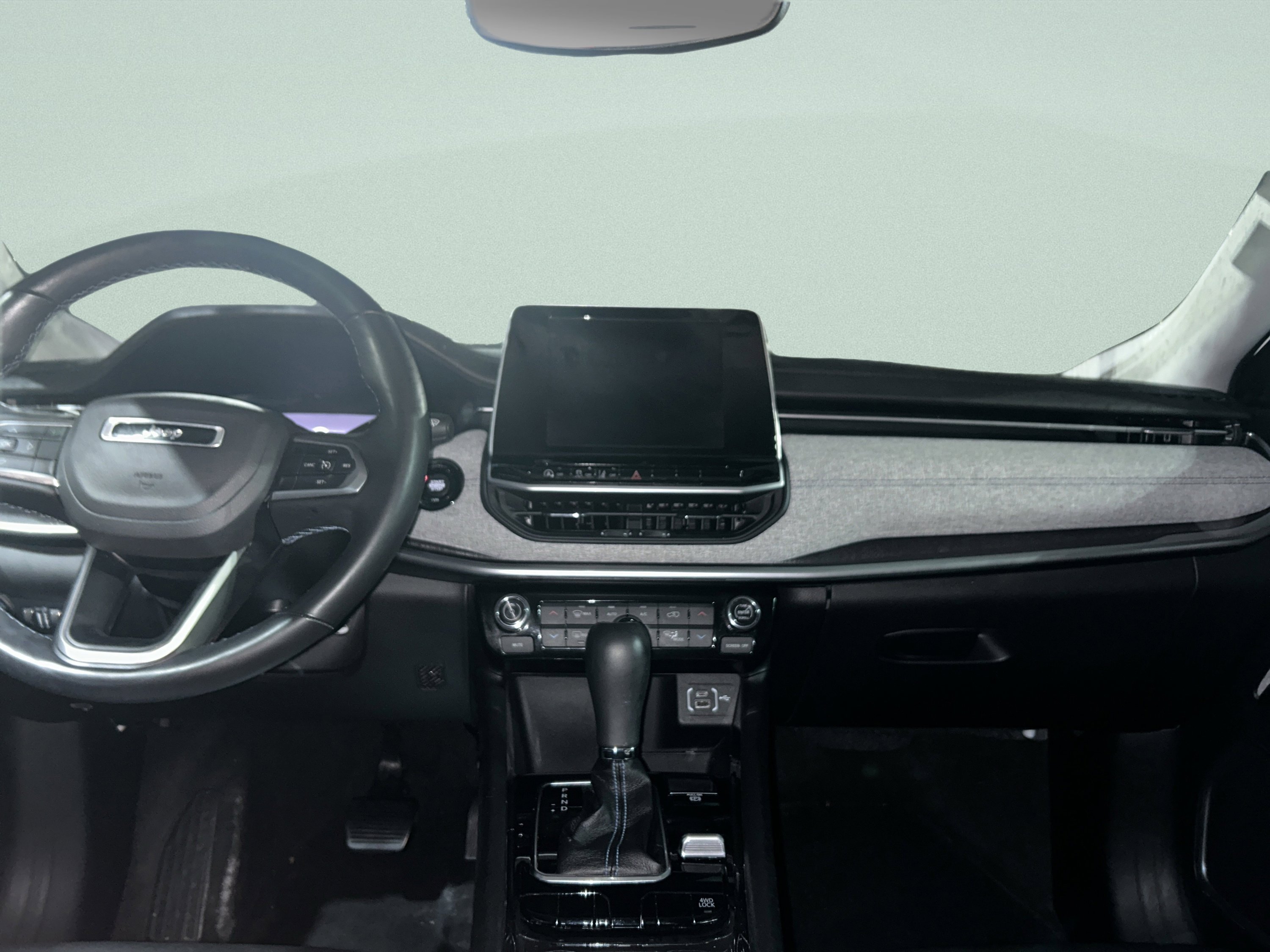 Used 2022 Jeep Compass Latitude w/ Convenience Group image 34