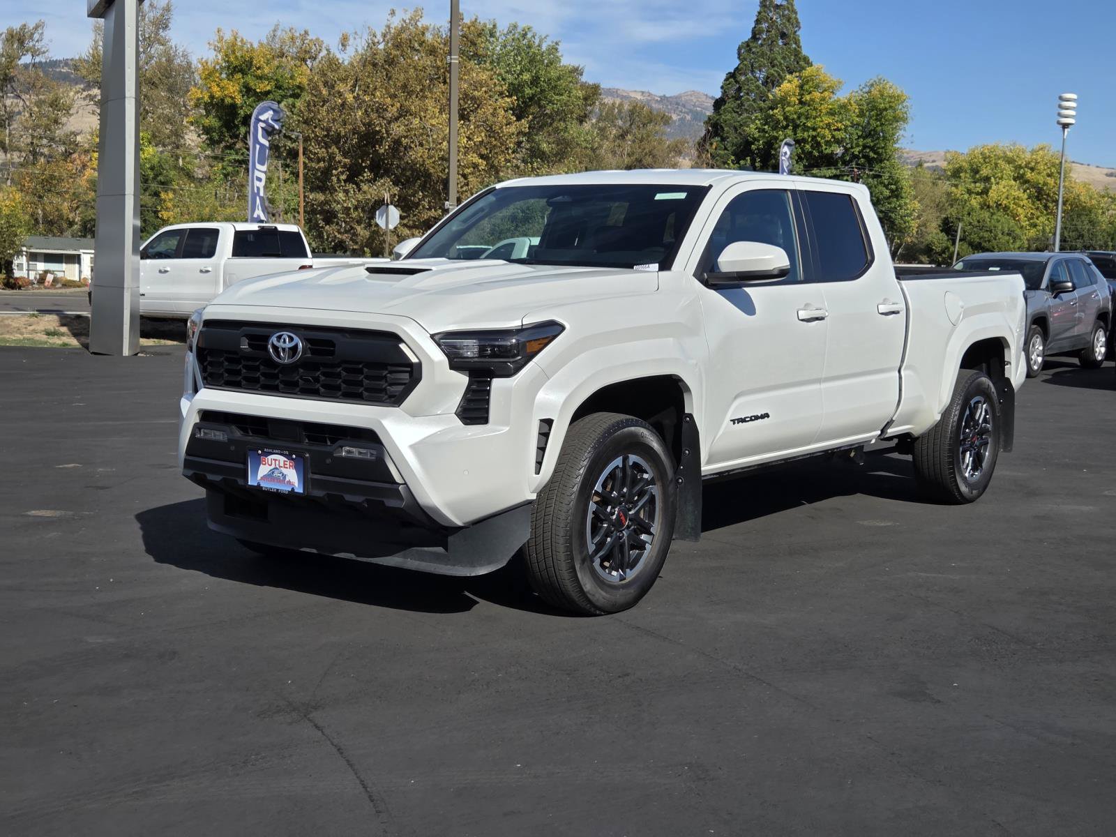 Used 2024 Toyota Tacoma TRD Sport w/ TRD Sport Upgrade Package