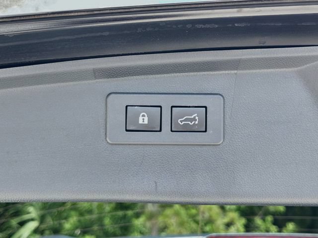 Used 2020 Subaru Outback Onyx Edition XT AWD/4WD image 14
