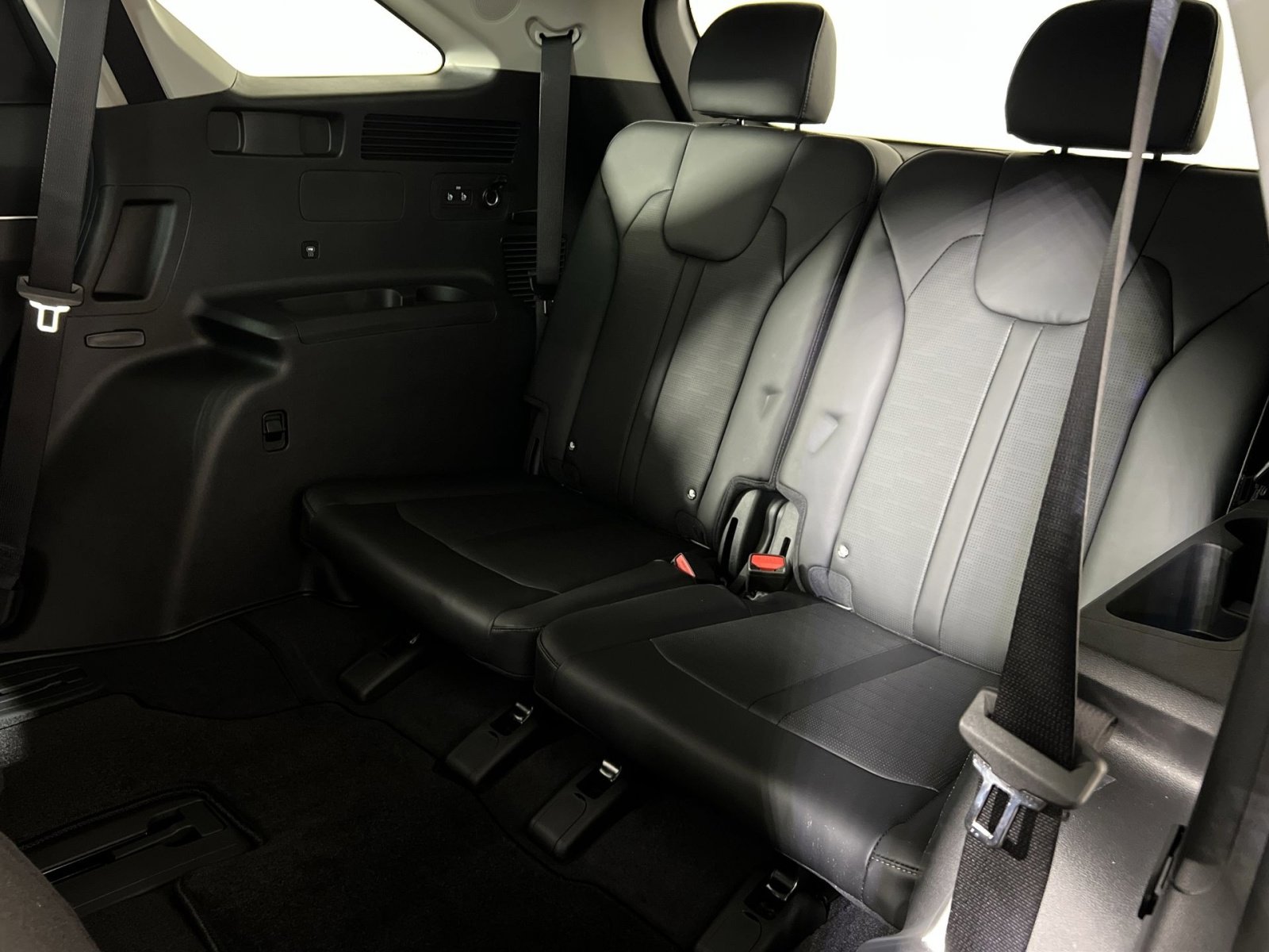 New 2026 Kia Sorento X-Line EX image 24