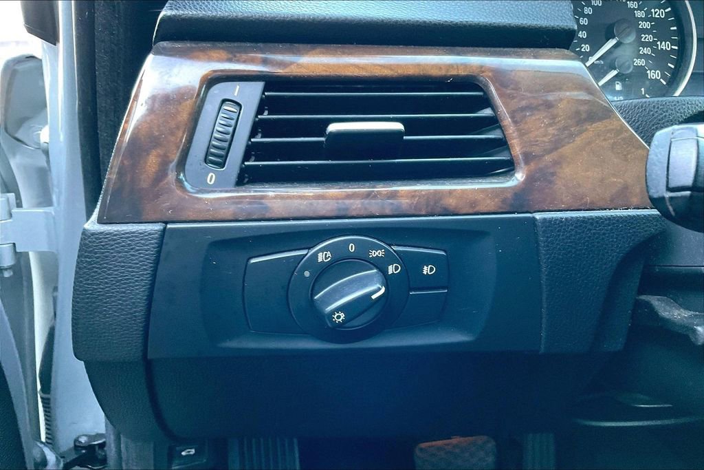 Used 2007 BMW 328i 328i image 25