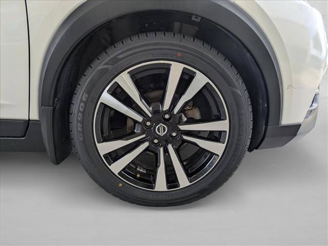 Used 2020 Nissan Kicks SV FWD image 21