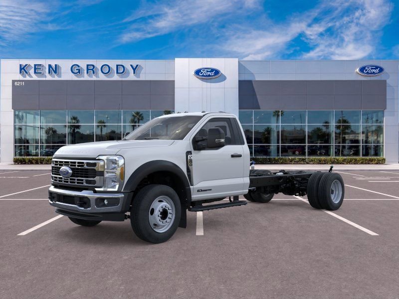 New 2025 Ford F600 2WD Regular Cab Super Duty w/ XL Chrome Package image 14