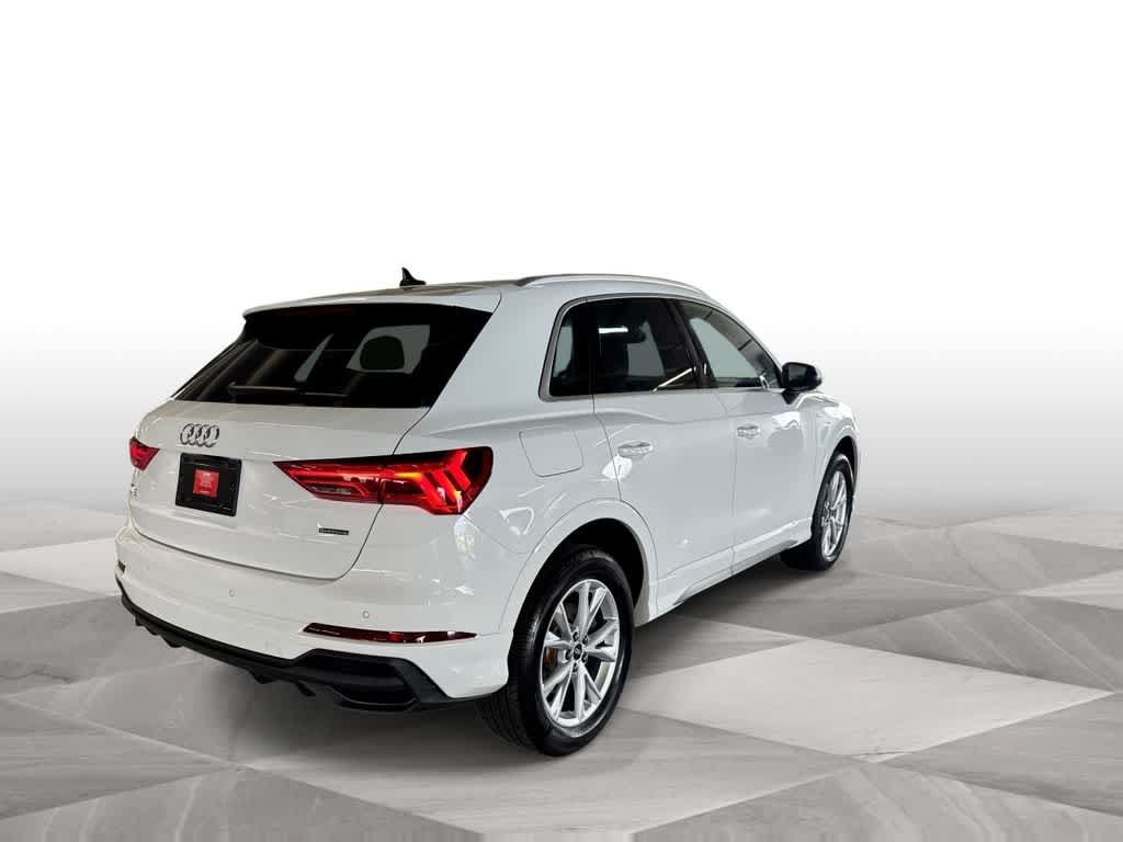 Used 2025 Audi Q3 2.0T Premium w/ Convenience Package AWD/4WD image 8