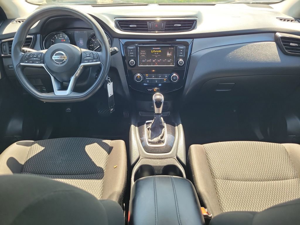 Used 2020 Nissan Rogue Sport S FWD image 17