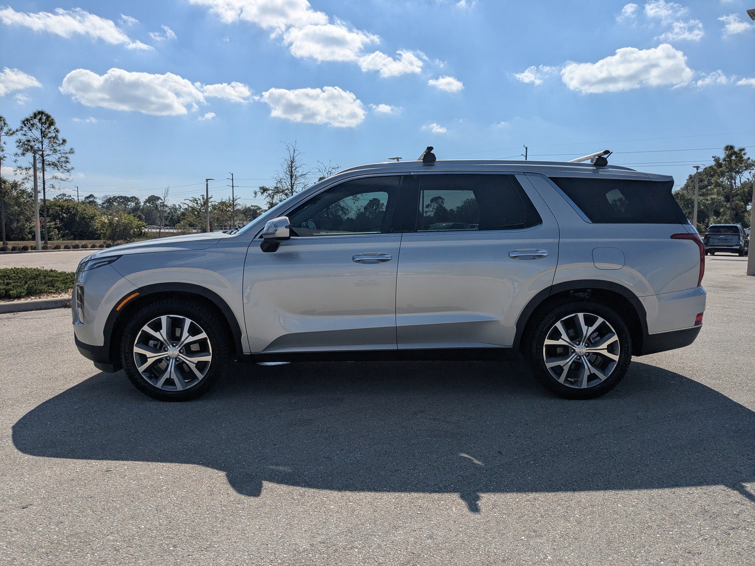 Used 2021 Hyundai Palisade SEL w/ Convenience Package image 8