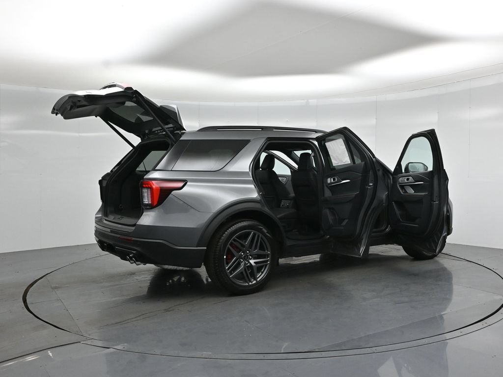 New 2026 Ford Explorer ST w/ Sun And Sound Package AWD/4WD image 5