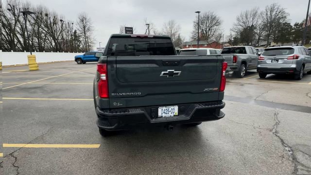 Used 2025 Chevrolet Silverado 1500 ZR2 w/ Technology Package image 7