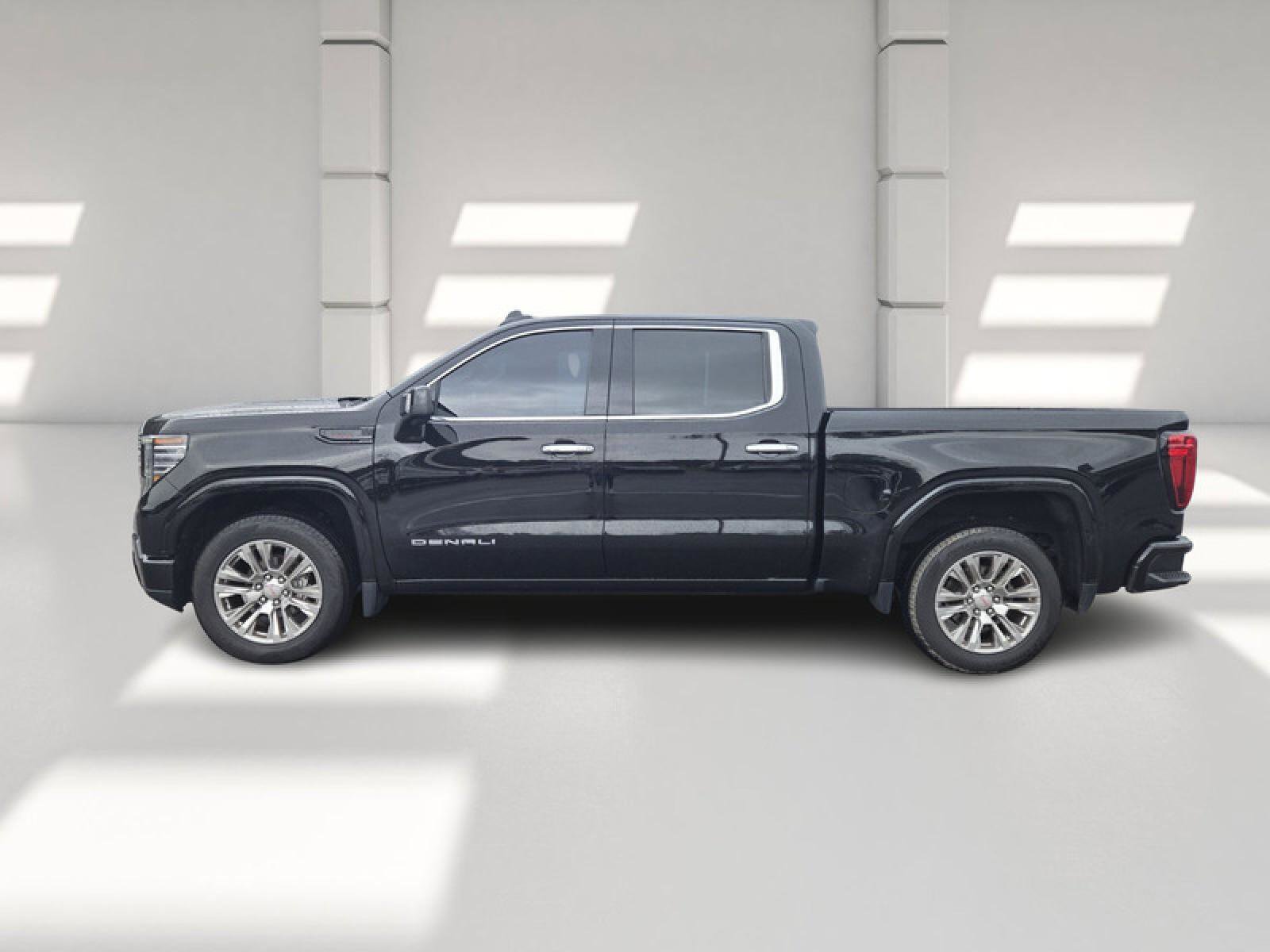 Used 2022 GMC Sierra 1500 Denali image 4