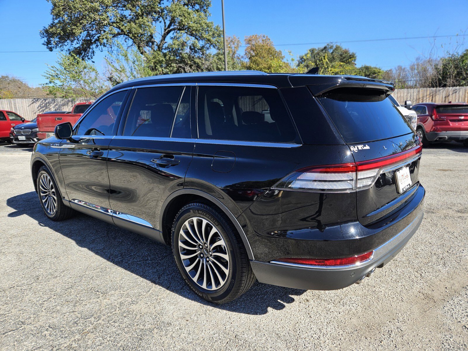 Used 2020 Lincoln Aviator Reserve w/ Elements Package Plus image 6