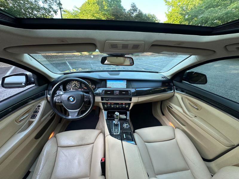 Used 2011 BMW 535i xDrive Sedan AWD/4WD image 38