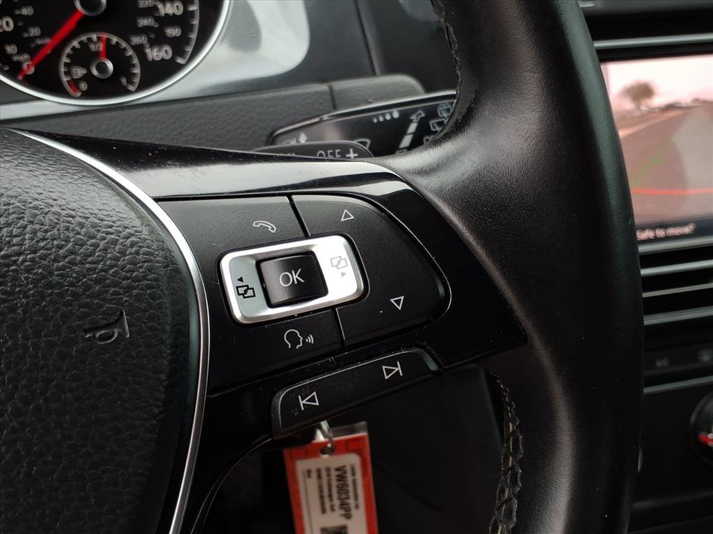 Used 2018 Volkswagen Golf S image 33