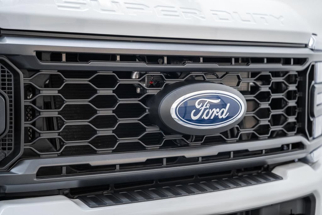 New 2026 Ford F250 XL w/ STX Appearance Package AWD/4WD image 10