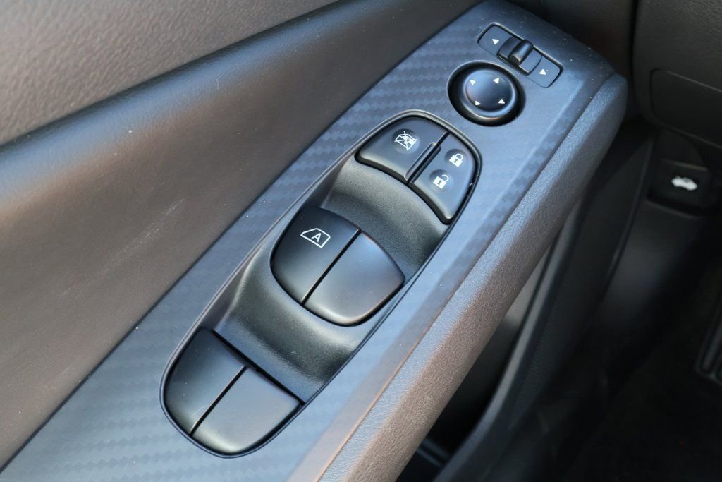 Certified 2025 Nissan Altima 2.5 S image 16