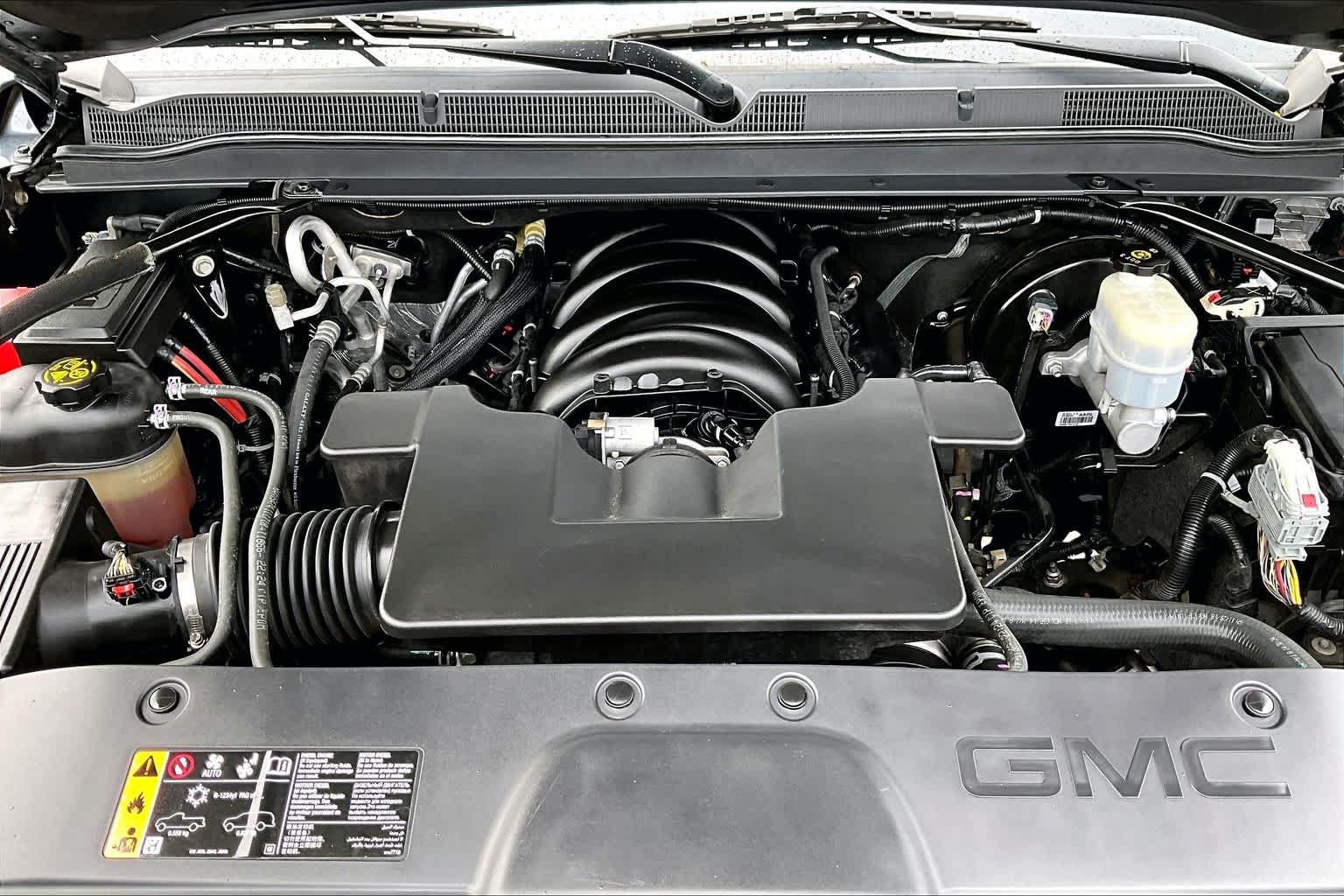 Used 2019 GMC Yukon Denali w/ Denali Ultimate Package RWD image 32