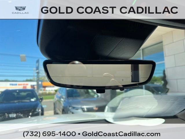 Used 2023 Cadillac Escalade Premium Luxury w/ LPO, Floor Liner Package AWD/4WD image 4