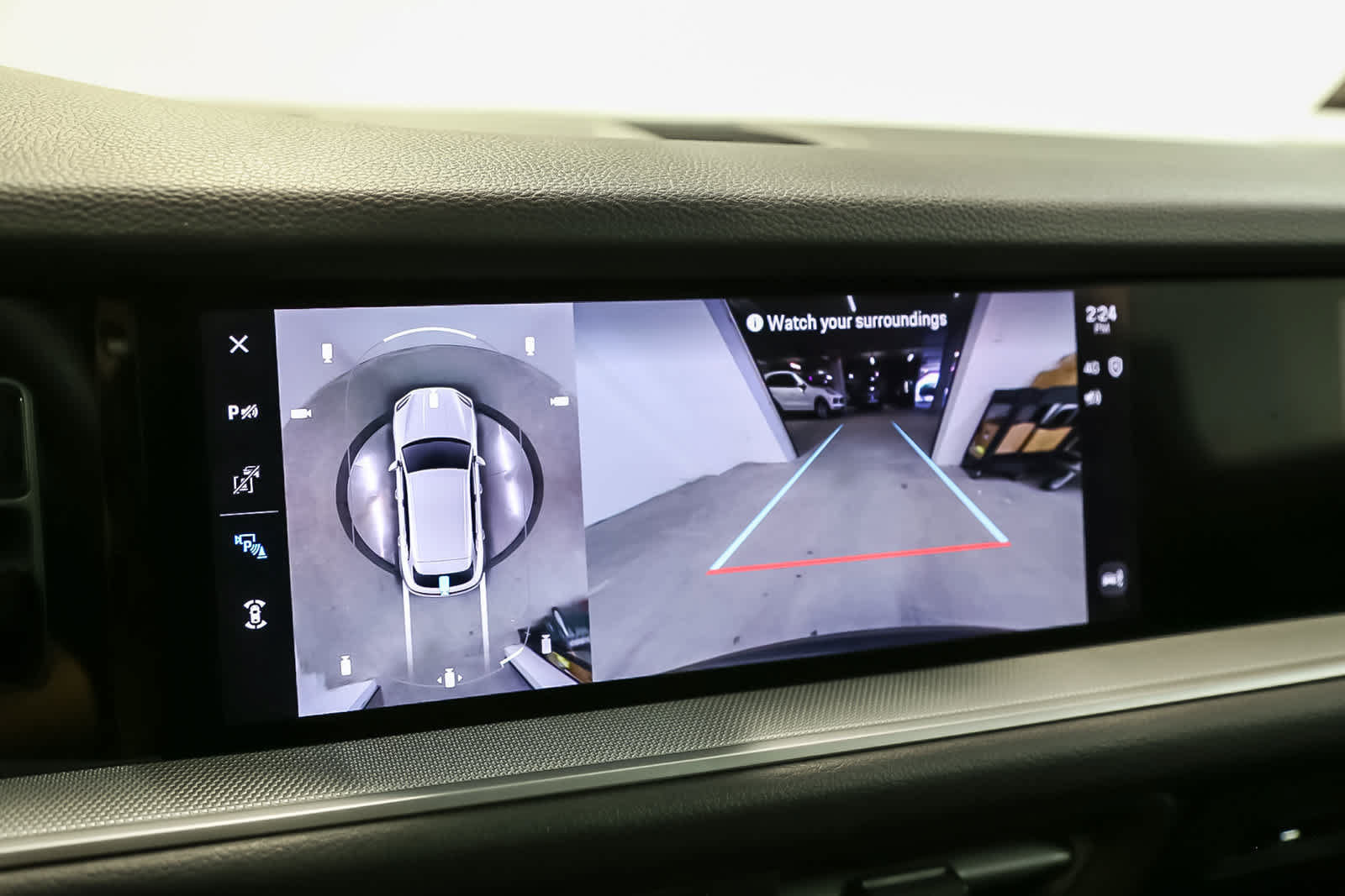Certified 2024 Porsche Cayenne AWD/4WD image 29